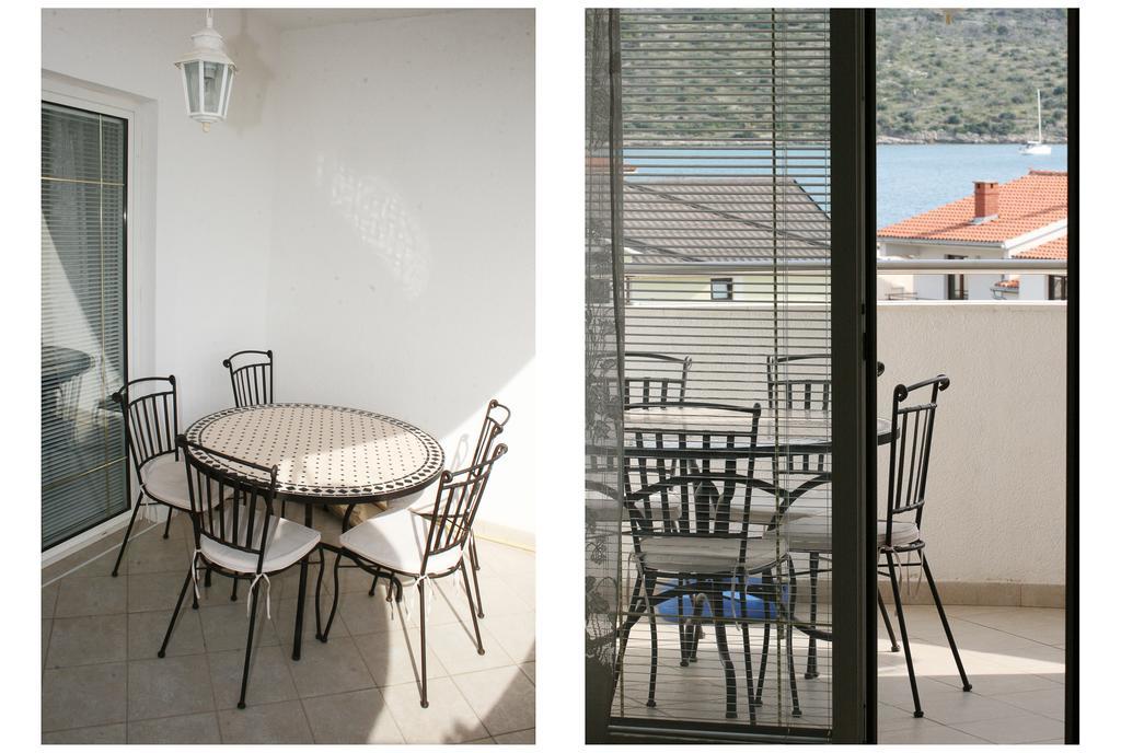 Apartments Ruza Primošten الغرفة الصورة